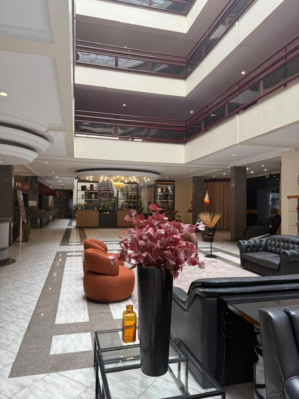 Susin Hotel Mafra Extérieur photo
