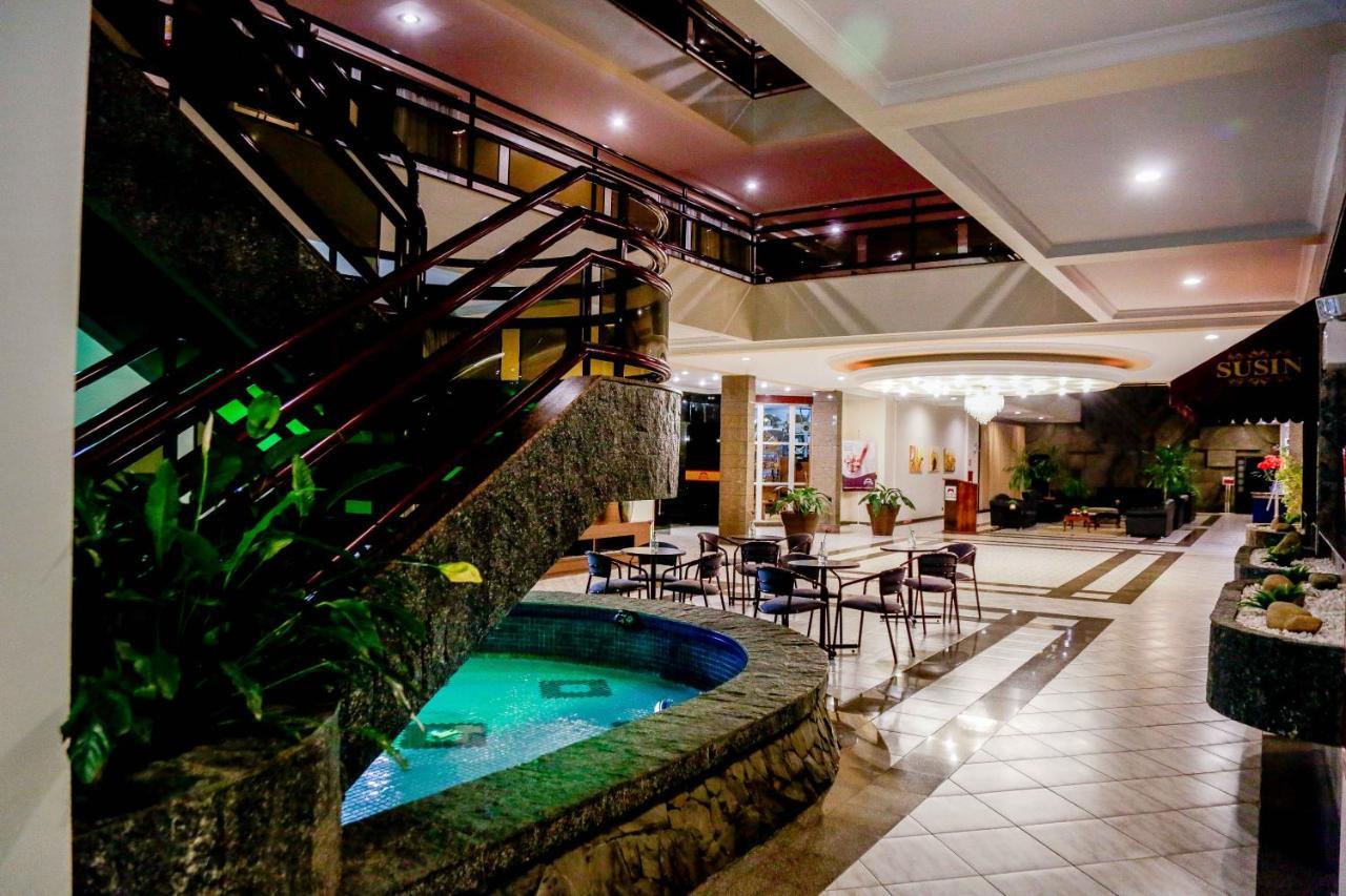 Susin Hotel Mafra Extérieur photo